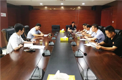 扬中市油坊镇纪委开展廉政风险防控&ldquo;筑堤行动&rdquo;专题会议_副本