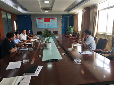 扬中市新坝镇新宁村部署落实廉政风险防控&ldquo;筑堤行动&rdquo;_副本