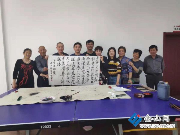 省句容监狱民警举办庆国庆诗词书法社区沙龙