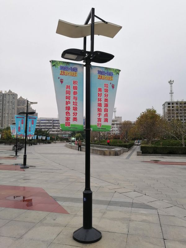 人民廣場西南區護欄垃圾分類3