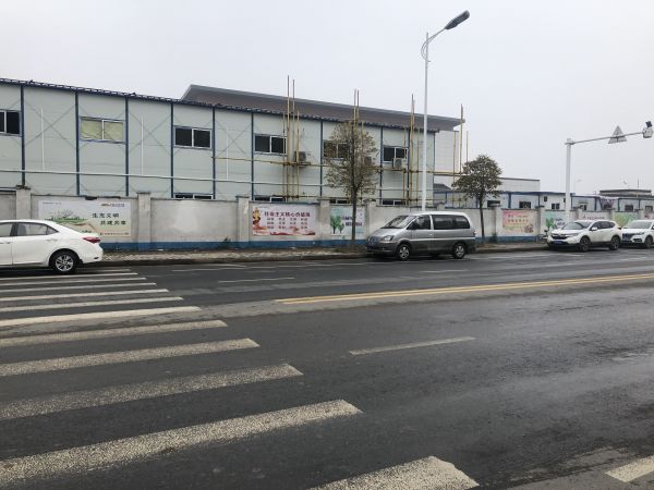 鏡天路公益廣告圍擋