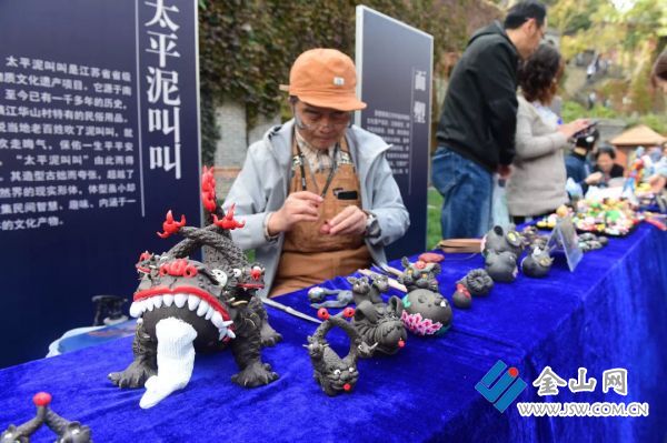 35c20e59d501d7f5e4d3c78be0e39b8