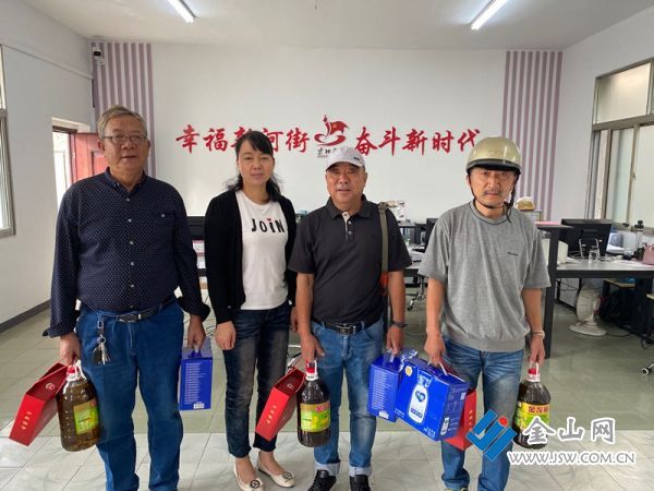 9227211c312fc44d9767741ddb530c8