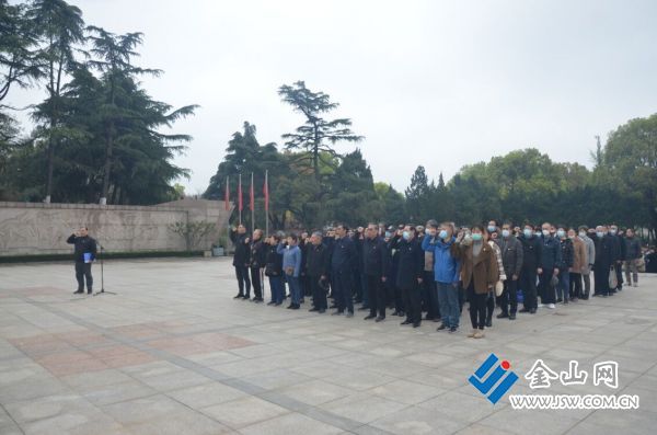 3E577037218C1056C4E09F8447FD8EE3_750_750