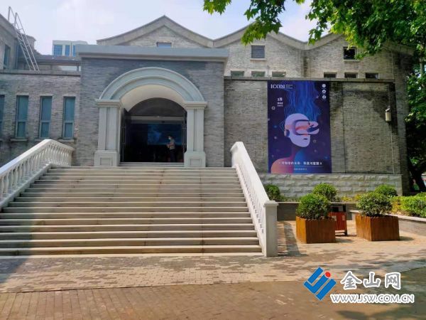 了解镇江近现代史有了新去处镇江博物馆新展厅今日试开放