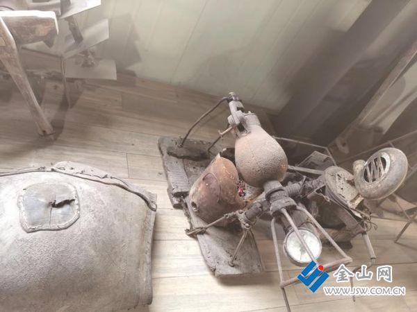 10be3ad6-c0b7-44bf-b6fa-5527a2f38af2