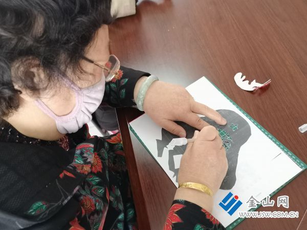 525f8999a14169ed9ab734a7083ce3a