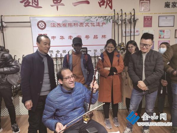 dc397c8b-9c45-4960-ab0e-a1fe51483684