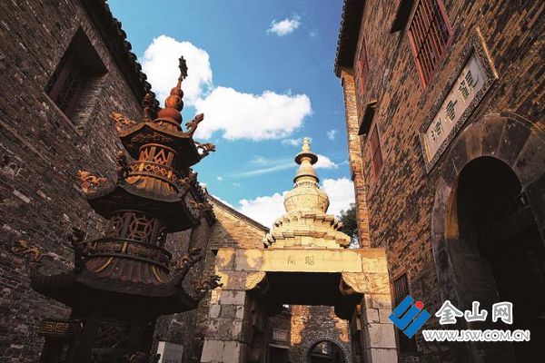 1a0a90a8-7d4e-4147-aa29-5c071248995f