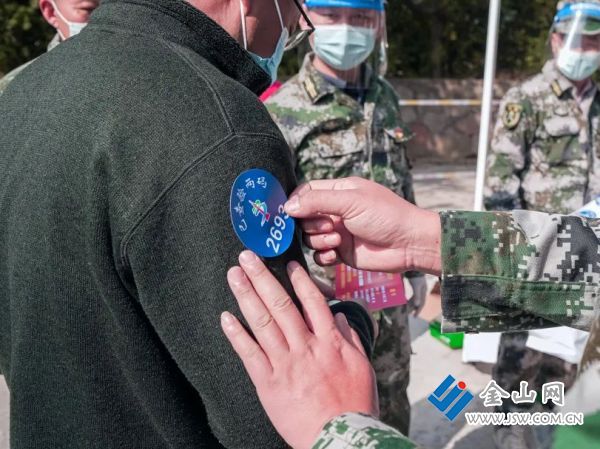 韋崗街道核酸采樣點3