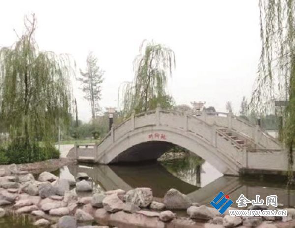 998b633e-954e-40d8-baf1-87f830fd3235