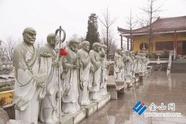 十八羅漢群雕 圖：任德發(fā) 攝