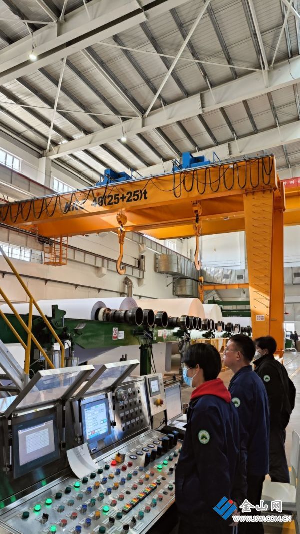 8ebd93265f80eba3bffa5a0f3b0da04c