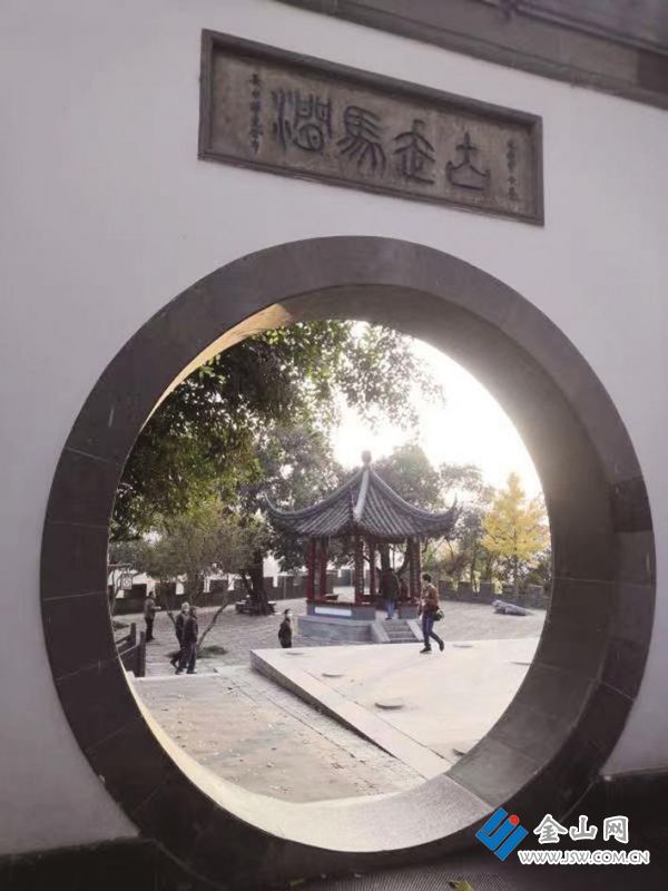 開禧元年北固亭在北固山西