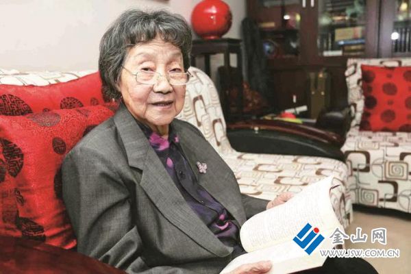 e54ef0e8-7417-42fa-b1e2-8457db2b9ea4