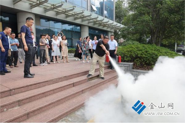 MI]4(RV8MD[XLN0`R6Y3}JI(1)(1)