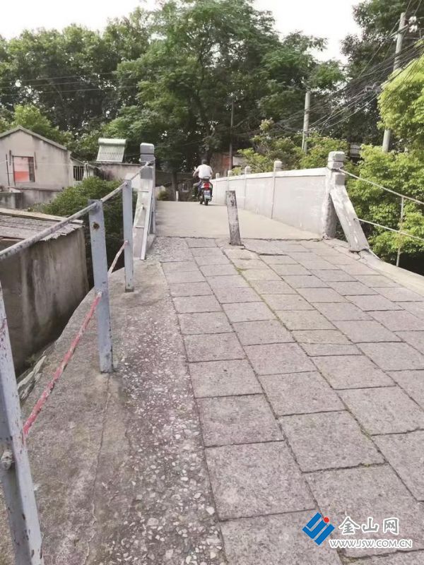 1cf01fe4-4e85-4007-a6fc-0e0b9da25ff4