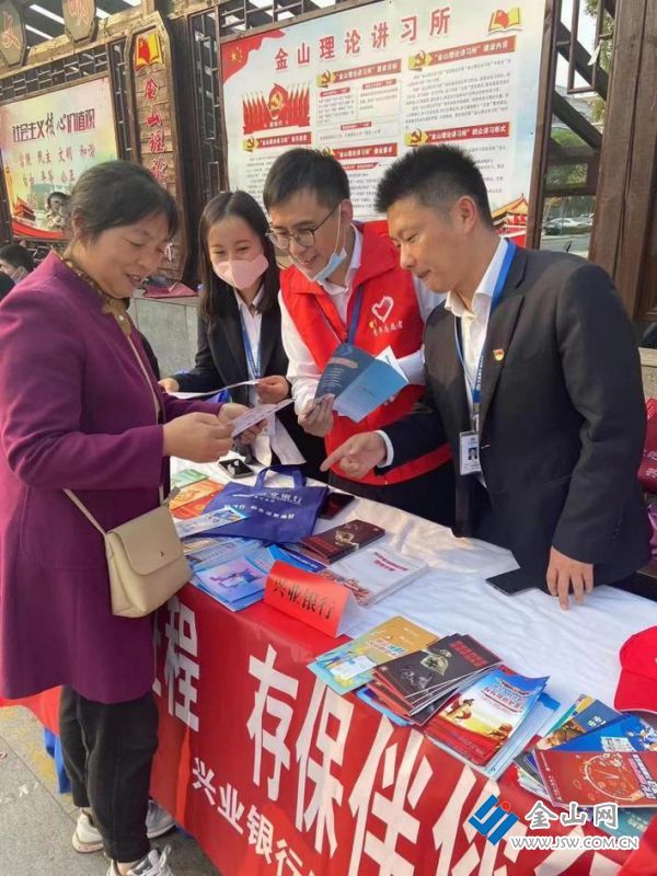 01286cb0-6eef-4f44-b93a-1321e2401761