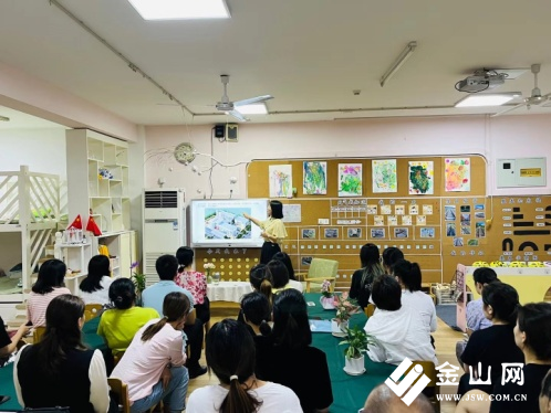 以心迎新沐光同行丹阳市正则幼儿园小班新生家长会