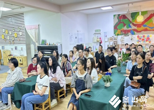 以心迎新沐光同行丹阳市正则幼儿园小班新生家长会