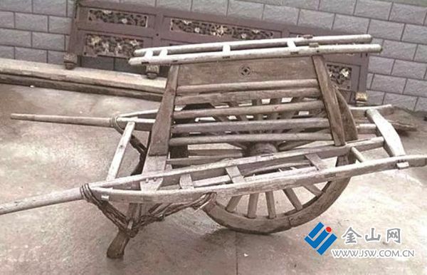 木輪小推車 陳水源 提供