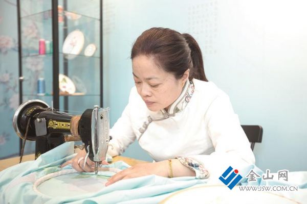 4ba93cbf-822e-4799-8e81-05400291fb94