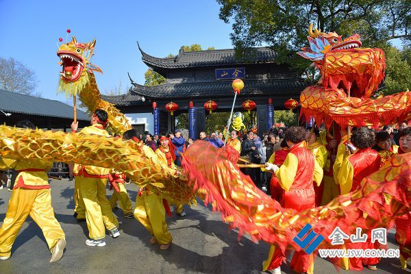 龙腾金山（组照4）+（2024.2.12.金山，甲辰龙年舞龙表演）+张元景+13906101632