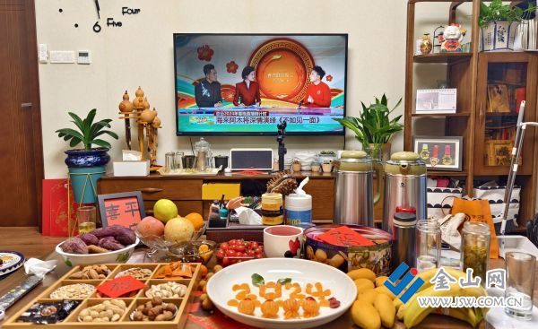 《幸福温馨除夕夜》组图 (4)