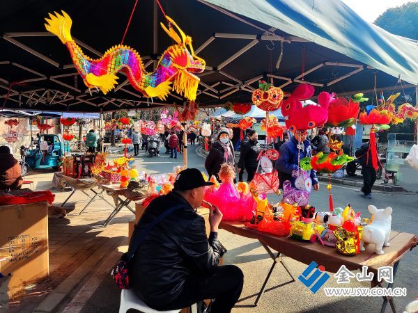 镇江；古城龙年闹新春，ㆍ诸培培，。手机18020481517.JP.4