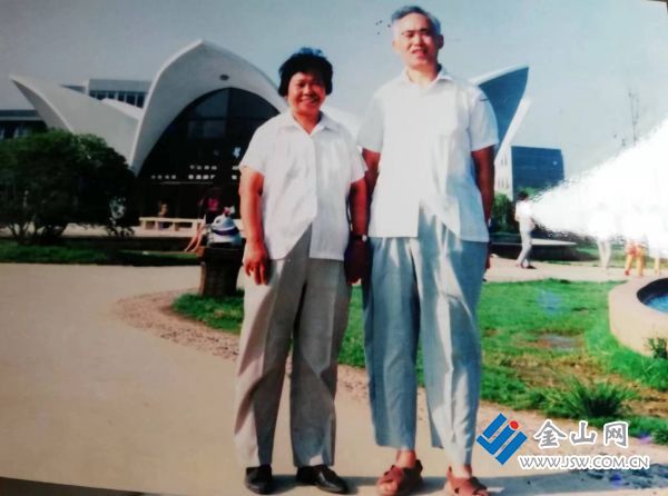 退休教师夫妇先后捐献遗体,以"身"传道授业_中国镇江金山网 国家一类