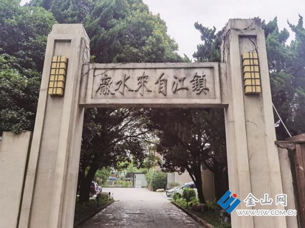 99132939-3542-4e17-affe-9926a1fe5360