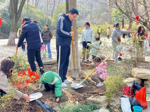 0197e362eacd60a525ed878d36bbb67dec