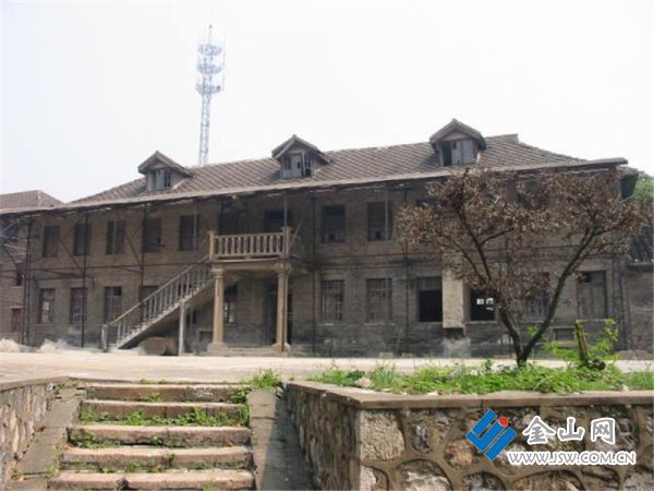 8b13632762d0f703918f3ce370aa463d269759ee6fc9