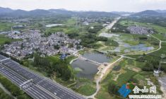 句容魚鱗壩成為熱門消暑地