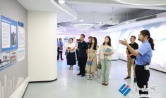 社會評議員進機關(guān)