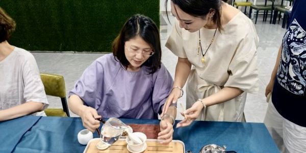 賦能課堂點(diǎn)亮夏夜