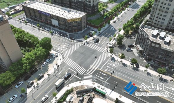 2025扬中-张梦娇祁家路道路拓宽工程交付使用_s