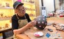 民間藝人周寶康創(chuàng)作《和平之聲》太平泥叫作品