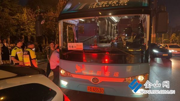 鎮江深入開展旅游包車專項整治1