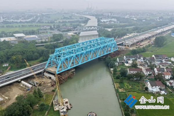交通建設者抓質量搶進度保安全2