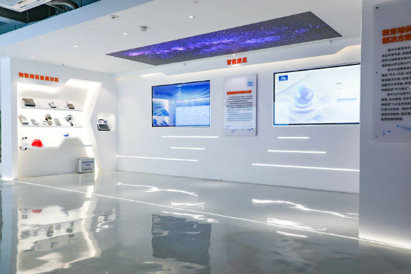 1761208318677702.jpg 366A1824.jpg