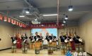 鄰里歡聚迎重陽(yáng)