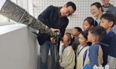 “小作家攝影基地”揭牌