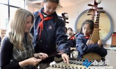 跨越重洋加深教育交流