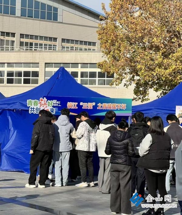 9JpOWSWnoyid0x4cD571NvrX