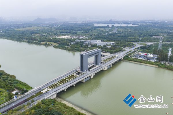 0123ec8b228898a8342cef220cea4470c1