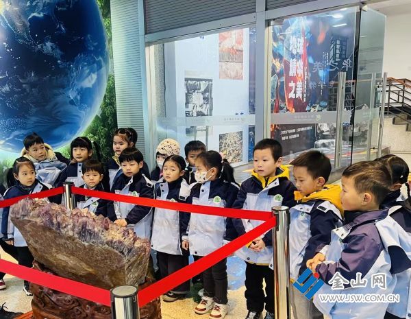 downLoad-20251224065943