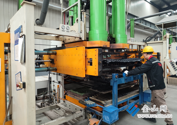 80797de643654bb29a44447fb05f7508