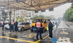 市車管所多管齊下 新車上牌“不堵心”