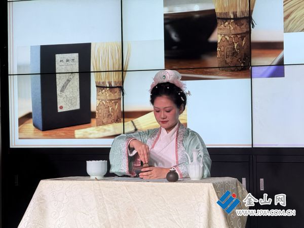 閉幕式現(xiàn)場。談莉 謝道韞 攝影報道